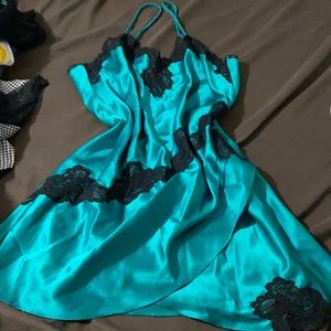 Gold Label Emerald Green Victoria’s Secret Slip